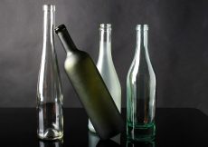 bottiglie vuote - da Pixabay